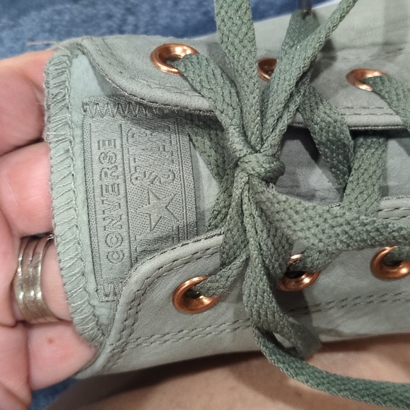 Women's Converse Chuck Taylor Leather Lift, Green - Picture 2 of 8